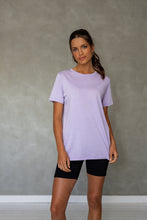 Load image into Gallery viewer, Embrace All s/s Tee in Purple Rose
